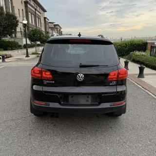 2016 Volkswagen TIGUAN