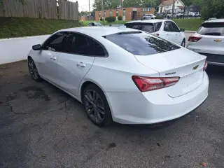 2021 Chevrolet MALIBU