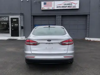 2019 Ford FUSION
