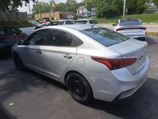 2021 Hyundai ACCENT
