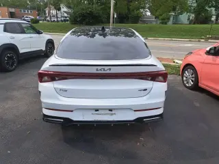 2022 Kia K5