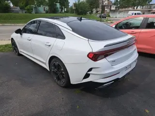 2022 Kia K5