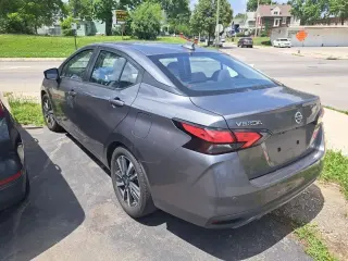 2021 Nissan VERSA