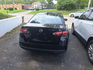 2020 Nissan VERSA