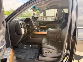 2017 Chevrolet SILVERADO 1500 CREW CAB