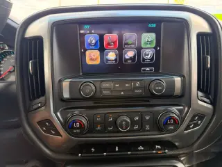 2017 Chevrolet SILVERADO 1500 CREW CAB