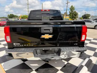 2017 Chevrolet SILVERADO 1500 CREW CAB