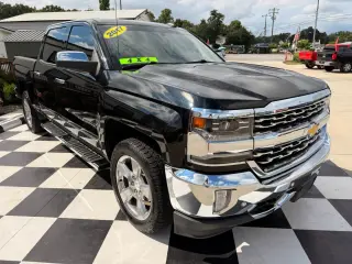 2017 Chevrolet SILVERADO 1500 CREW CAB
