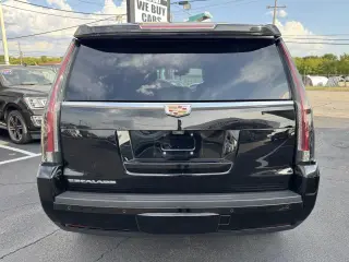2018 CADILLAC ESCALADE