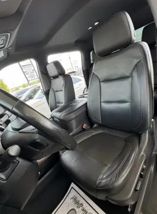 2019 CHEVROLET SILVERADO 1500 CREW CAB