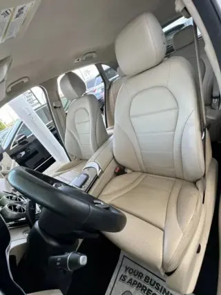2020 MERCEDES-BENZ GLC