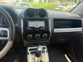 2017 JEEP COMPASS