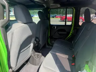 2025 JEEP WRANGLER 4 DOOR