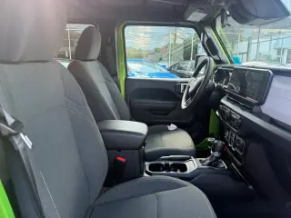 2025 JEEP WRANGLER 4 DOOR