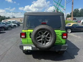 2025 JEEP WRANGLER 4 DOOR