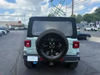 2024 JEEP WRANGLER 4XE