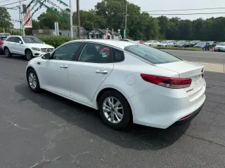 2017 KIA OPTIMA