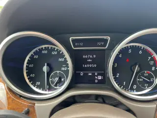 2012 MERCEDES-BENZ M-CLASS