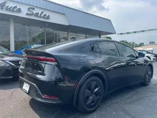 2024 TOYOTA PRIUS