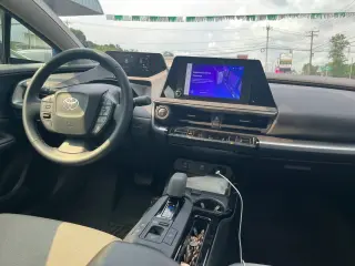 2024 TOYOTA PRIUS