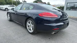 2016 Porsche PANAMERA