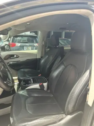 2018 Chrysler PACIFICA