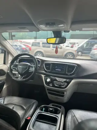 2018 Chrysler PACIFICA
