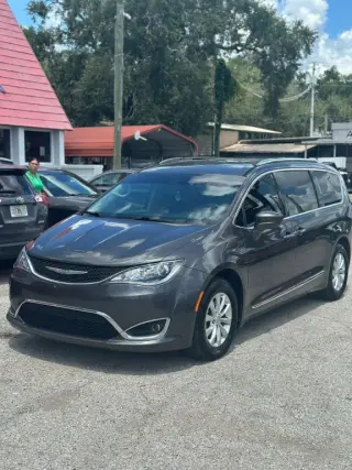 2018 Chrysler PACIFICA