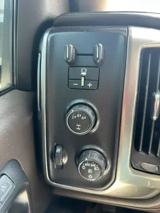 2018 Chevrolet SILVERADO 2500 HD CREW CAB