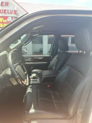 2014 Lincoln NAVIGATOR