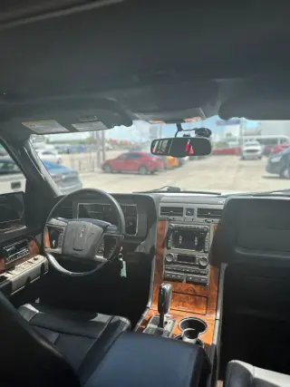 2014 Lincoln NAVIGATOR