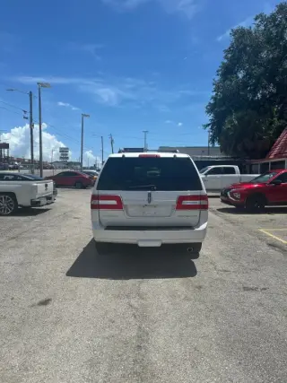2014 Lincoln NAVIGATOR