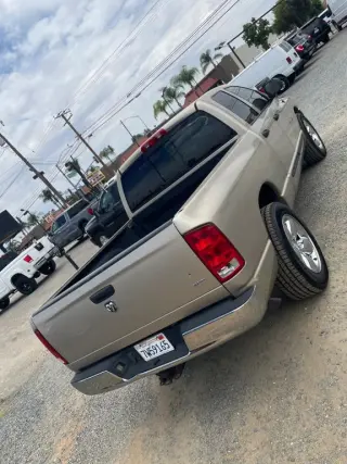 2005 Dodge RAM 1500 QUAD CAB