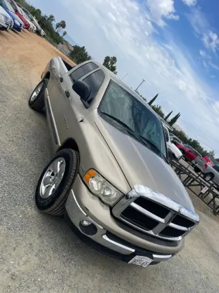 2005 Dodge RAM 1500 QUAD CAB