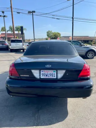 2009 Ford CROWN VICTORIA