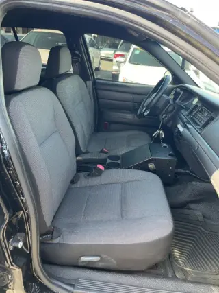 2009 Ford CROWN VICTORIA