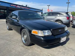 2009 Ford CROWN VICTORIA