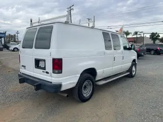 2013 Ford E250 CARGO
