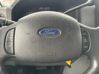 2013 Ford E250 CARGO