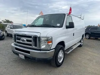 2013 Ford E250 CARGO