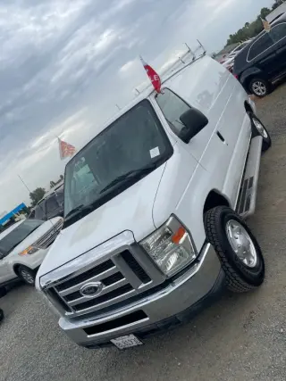 2013 Ford E250 CARGO