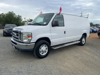 2013 Ford E250 CARGO
