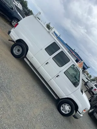 2013 Ford E250 CARGO