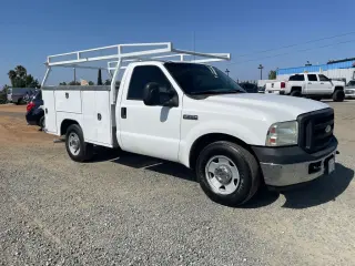 2006 Ford F250 SUPER DUTY REGULAR CAB