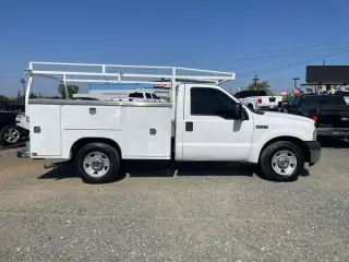 2006 Ford F250 SUPER DUTY REGULAR CAB