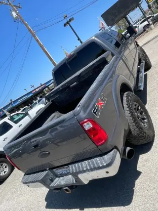 2011 Ford F250 SUPER DUTY CREW CAB