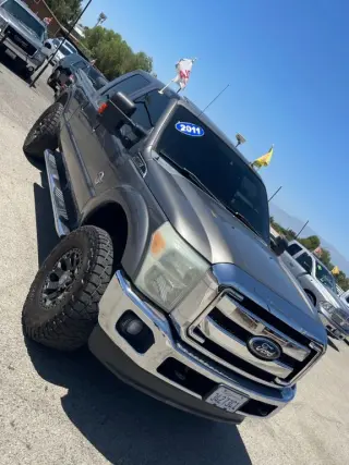 2011 Ford F250 SUPER DUTY CREW CAB