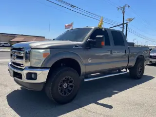 2011 Ford F250 SUPER DUTY CREW CAB