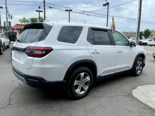 2023 Honda PILOT