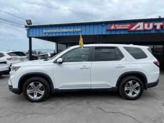 2023 Honda PILOT
